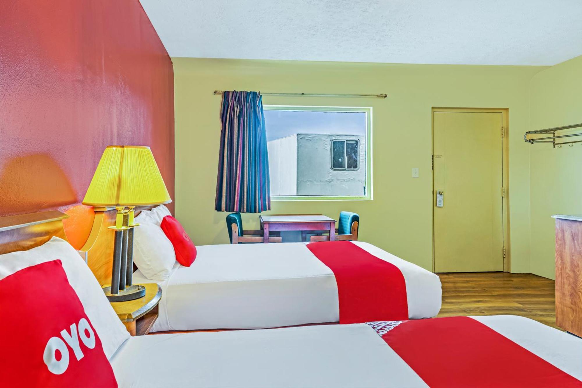 Oyo Hotel North Lima Oh - Boardman Exterior photo
